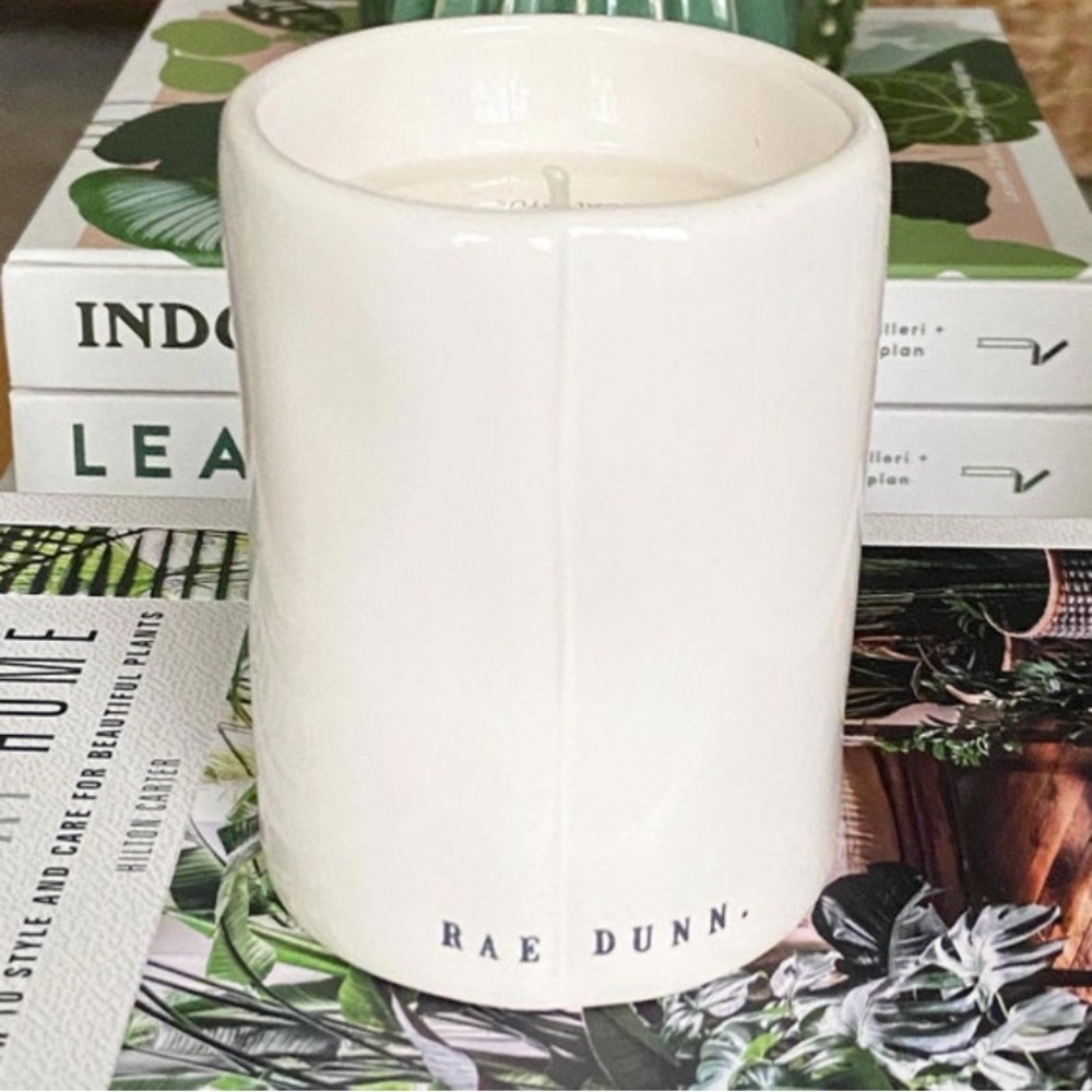 Rae Dunn EUCALYPTUS Scented Candle in Ceramic - Picture 4 of 8